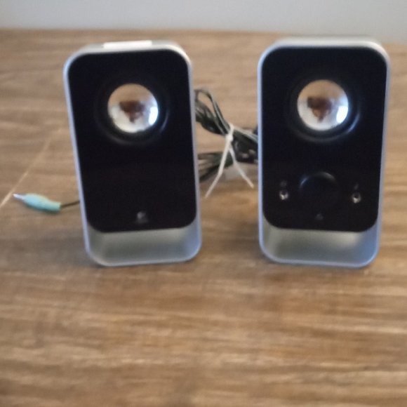 Logitech LS11 Notebook Laptop Speakers, ModeLS-00035 Includes Power Charger Vntg - Picture 3 of 8
